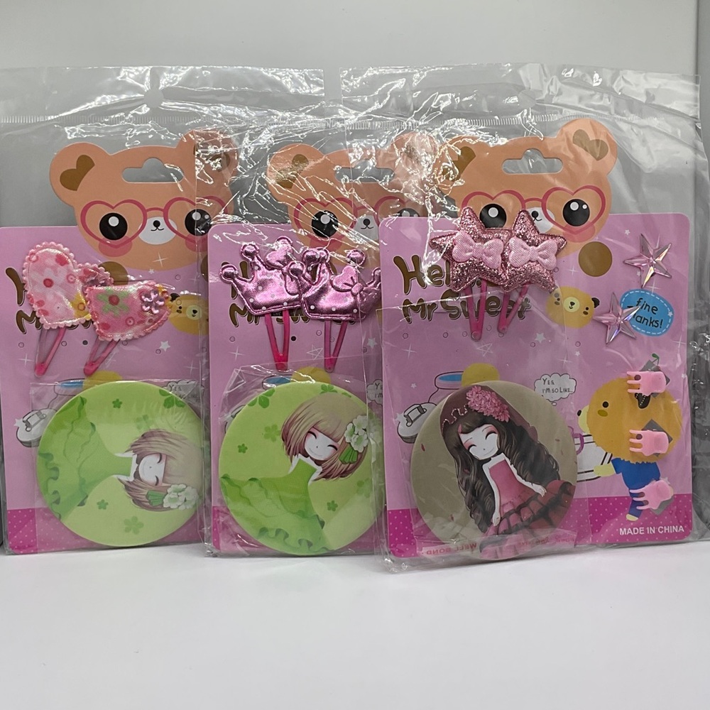 A Girl Thing  Hair Clip Set NWT